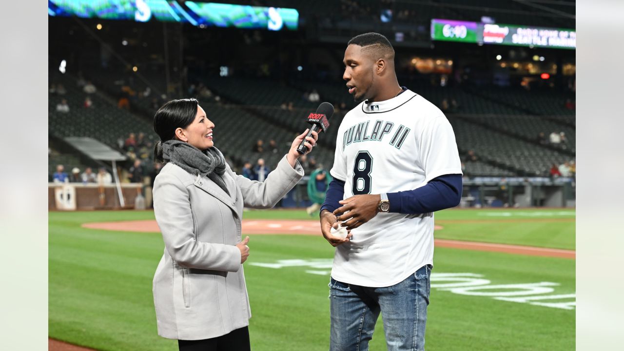 Carlos Dunlap shows a glimpse of his NFL's Salute to Service trip