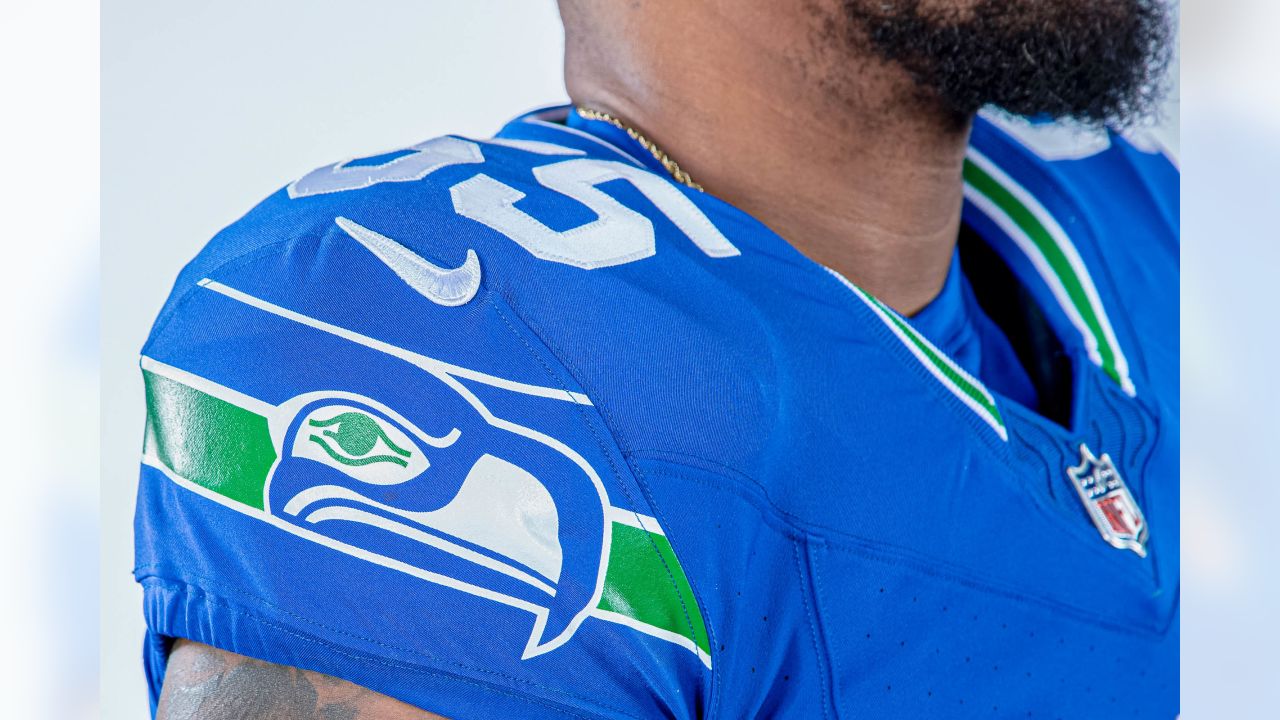 Seahawks Expected to Add Throwback Jerseys & Uniforms: Report