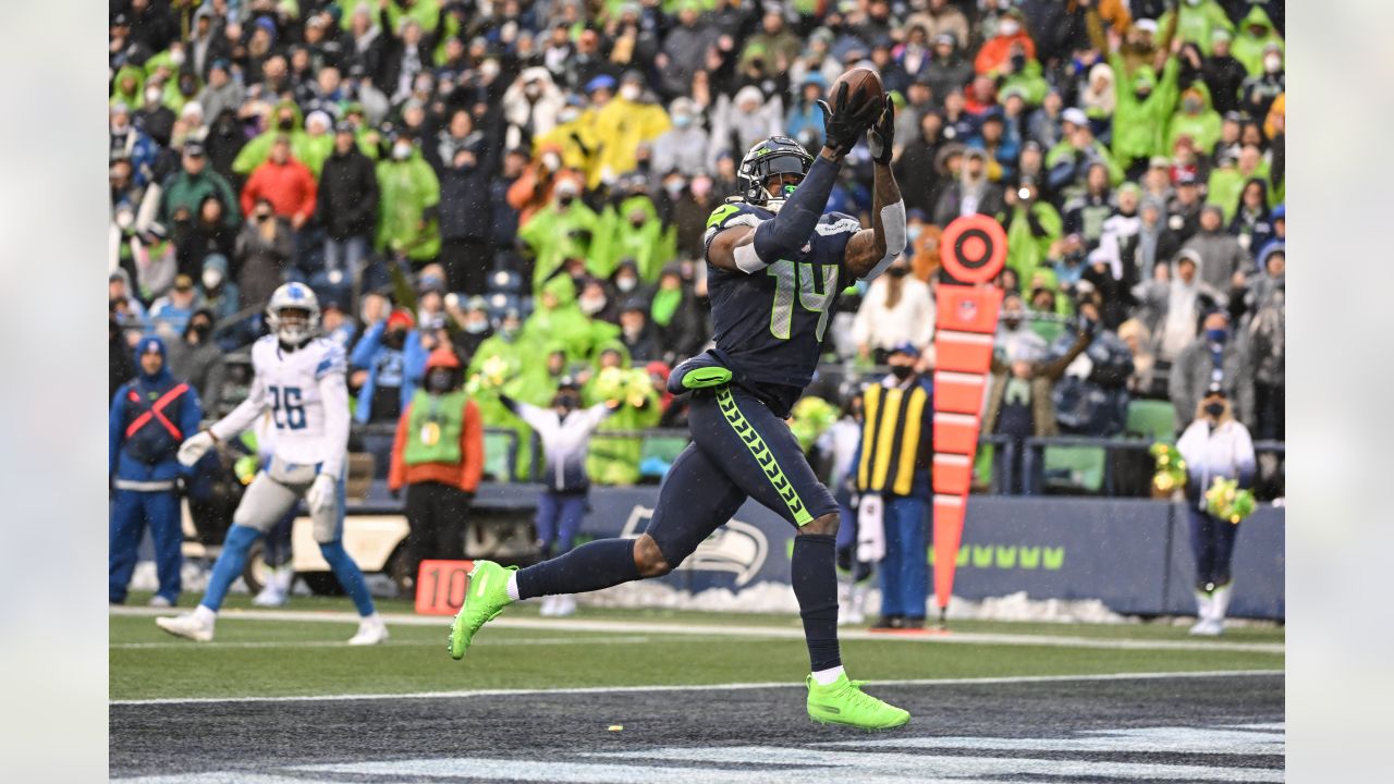 This is what we're supposed to look like': Seahawks rout Lions 51