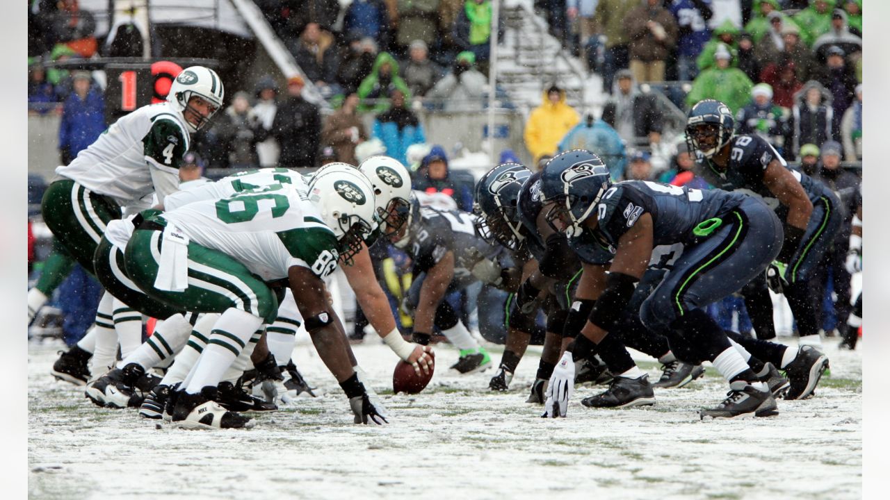 Jets fall to 0-13 with 37-point shellacking by Seahawks - Newsday