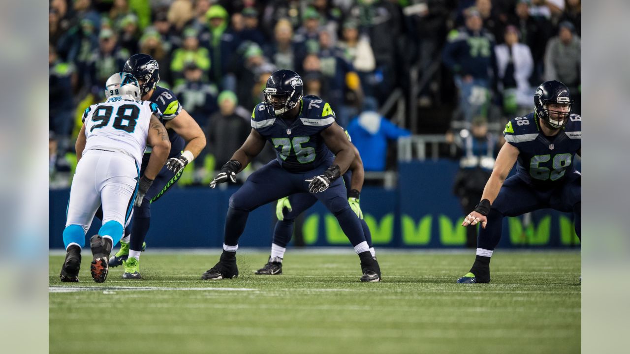 Seattle Seahawks-Carolina Panthers Final Score: 40-7 victory comes both  empirically and pyrrhicly - Field Gulls