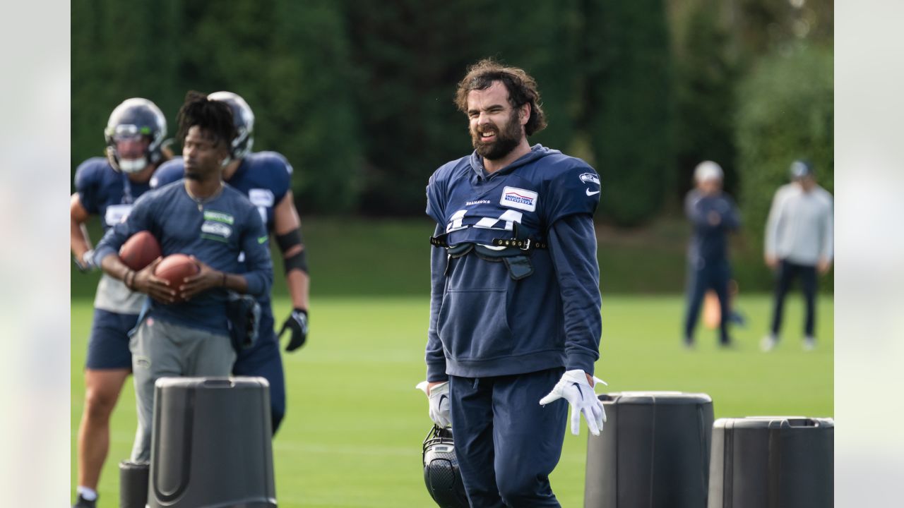 Amity joins Seahawks fullback Nick Bellore's show 'Between Two Bellores' -  New Day NW