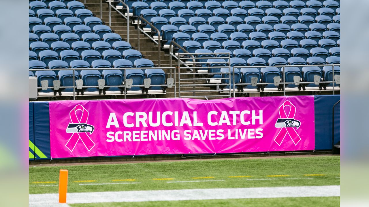 : Northwest NFL Seattle Seahawks Breast Cancer Awareness  Tapestry : Sports Fan Throw Blankets : Sports & Outdoors