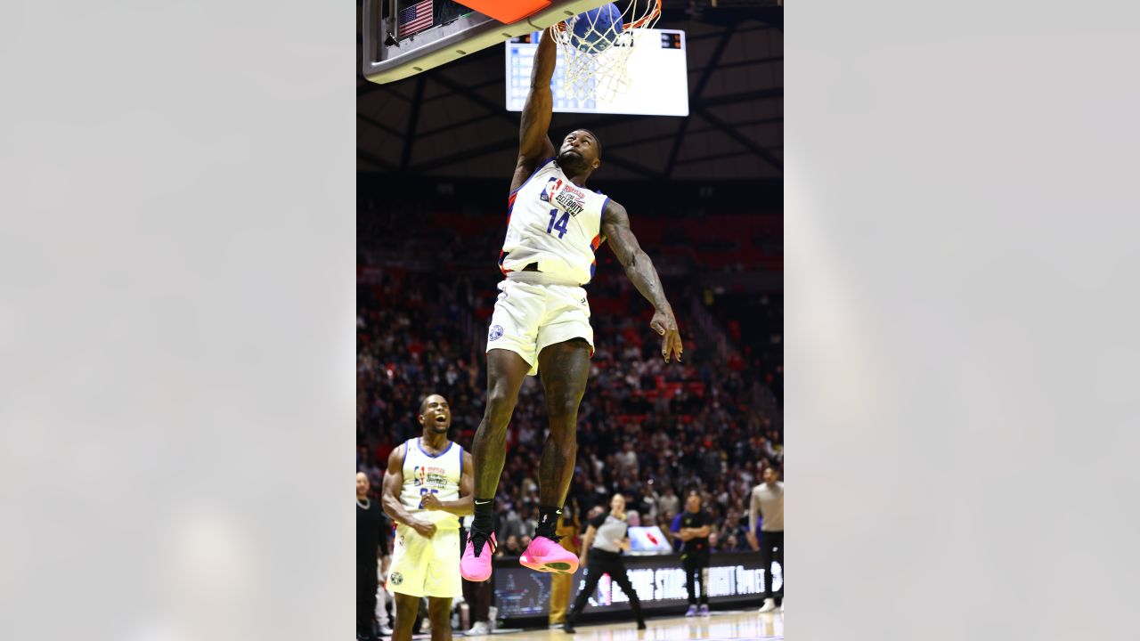 NFL football player DK Metcalf raises the MVP trophy from the NBA All-Star  Celebrity Game, Friday, Feb. 17, 2023, in Salt Lake City. (AP Photo/Rob  Gray Stock Photo - Alamy