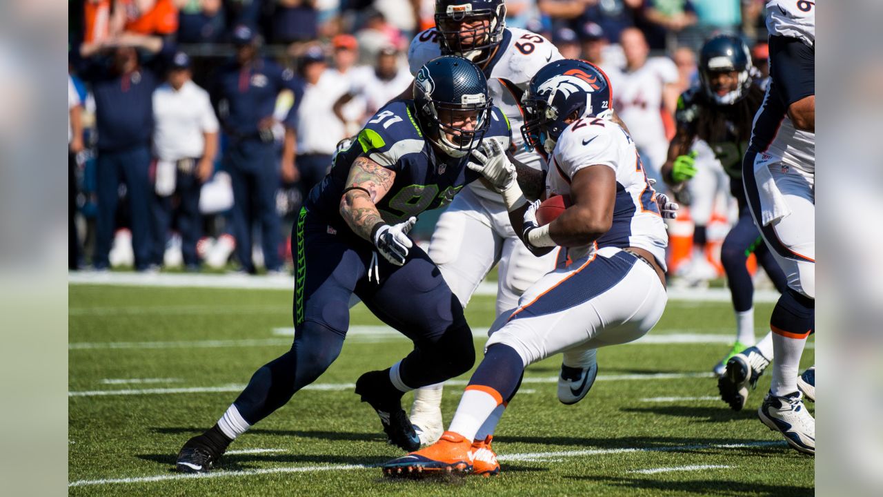 Cassius Marsh among new twists to old Cardinals-Seahawks rivalry