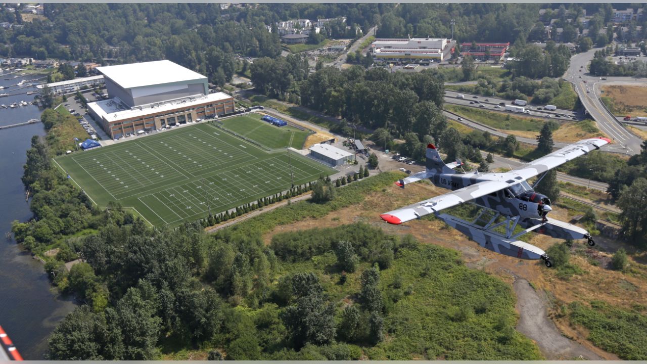 New Seattle Seahawks tight end Jimmy Graham enjoying his new flight path