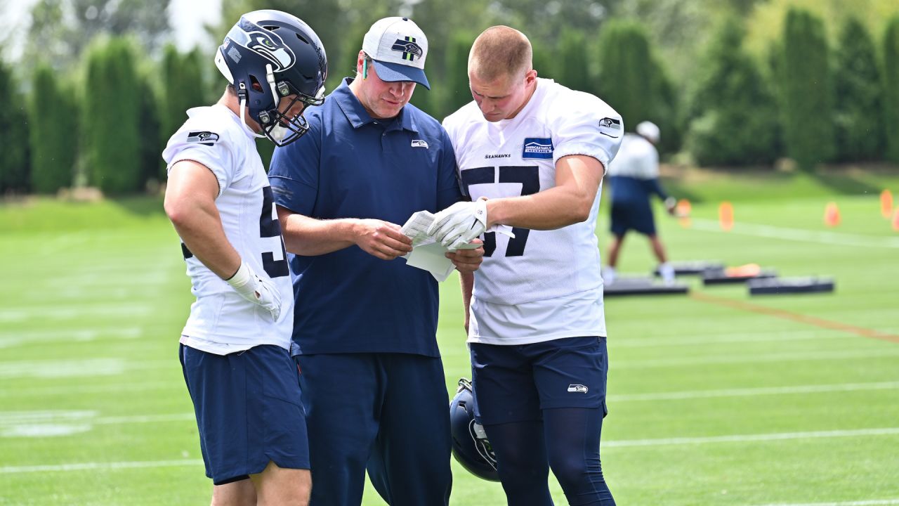 Welcome Back, 12s & Other Observations From Day 1 Of 2021 Seahawks Training  Camp