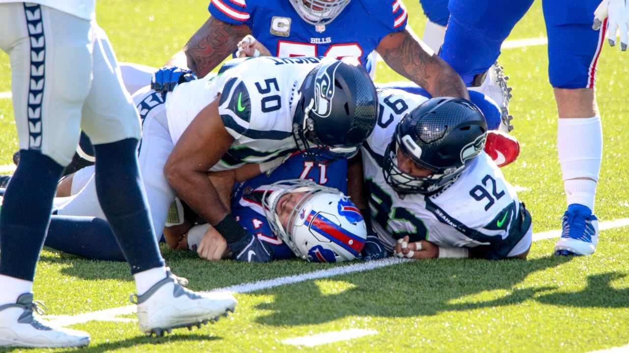 Seahawks' Jamal Adams gets into tiff with Pete Carroll during loss to Bills