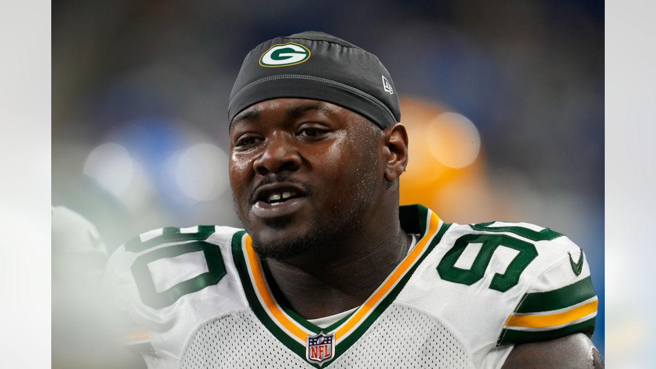 Packers sign DT Jarran Reed