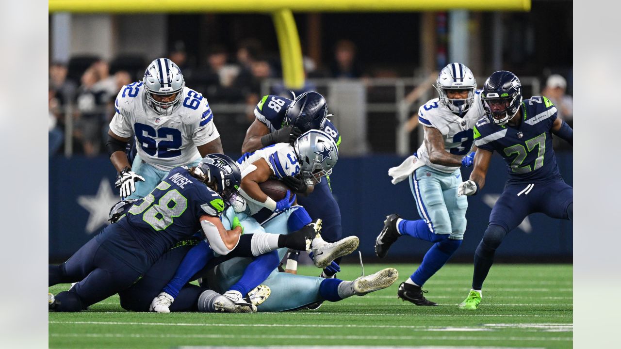 Lock has TD, 3 picks in Seahawks' preseason loss to Cowboys - The Columbian