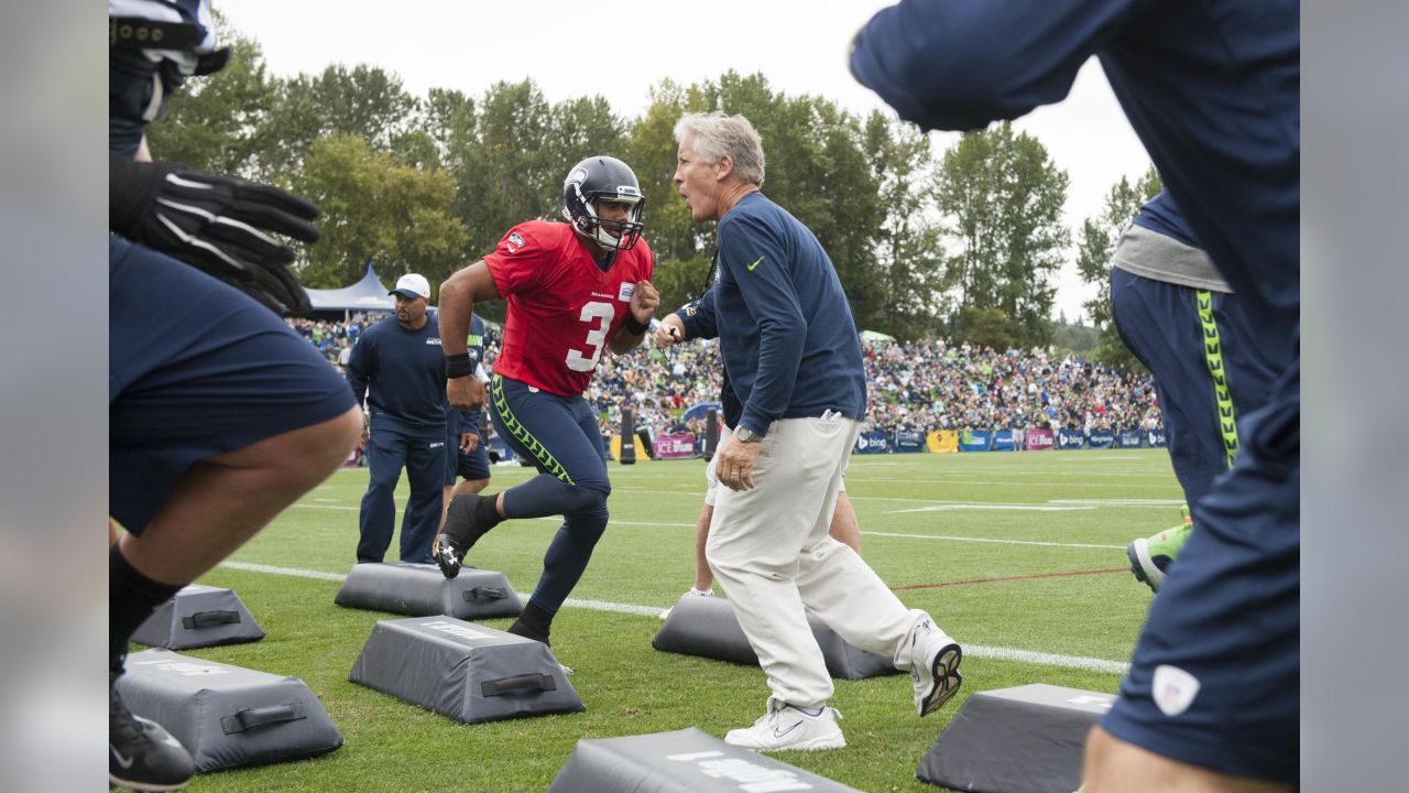 Geno Smith Ready For Second Season As Seahawks' Starting QB: “Imagine What  Else I Can Do”