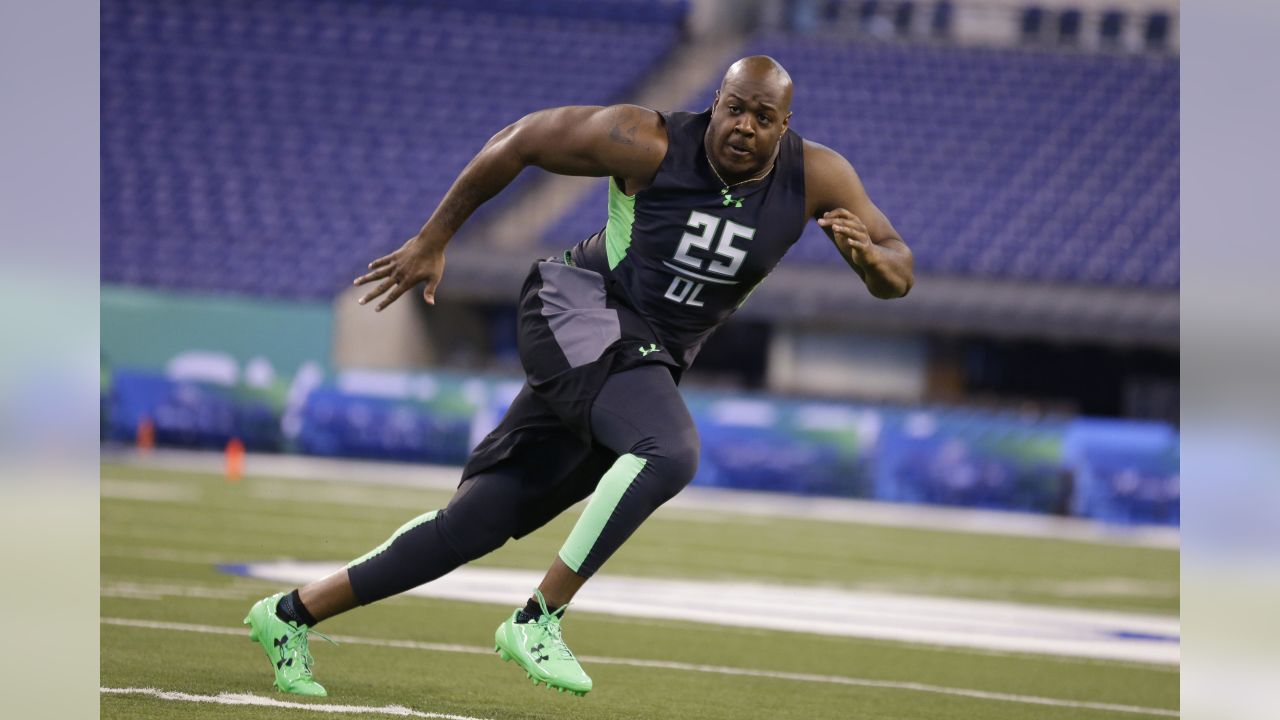 Seahawks Trade Up To Select Maryland Defensive Tackle Quinton Jefferson in  Fifth Round of 2016 NFL Draft