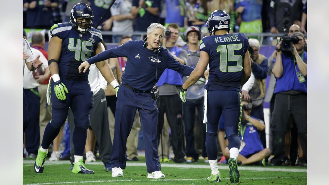 Marshawn Lynch flips bird at fan as Seahawks prepare to face Chiefs in  Kansas City – New York Daily News