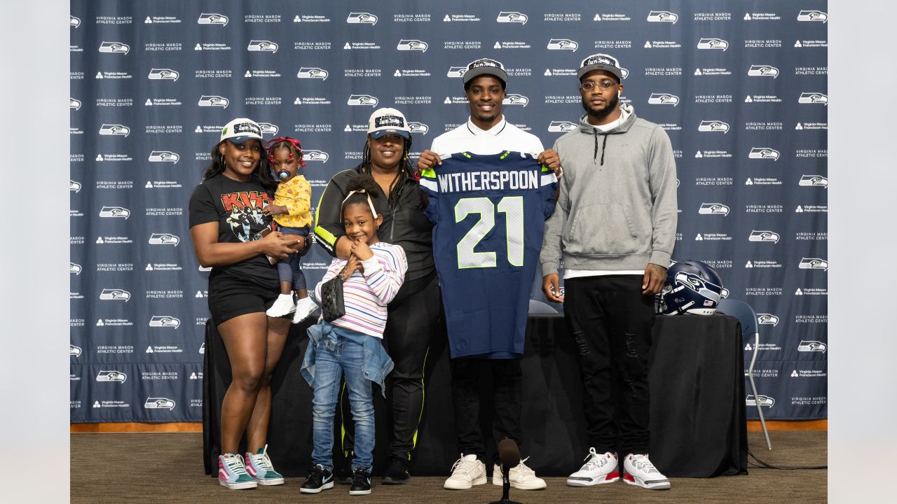 Seahawks take 4 DBs among first 8 draft picks - Sportspress Northwest