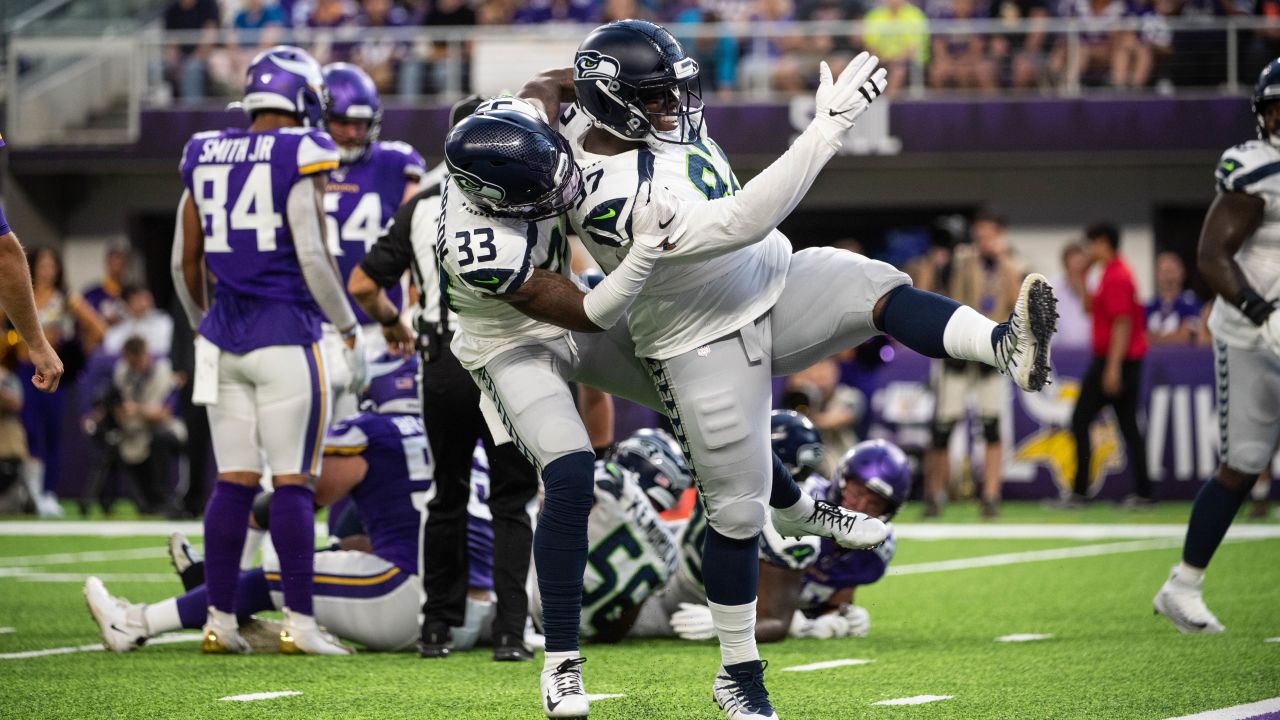 Penalties, miscues plague sloppy Seahawks in 27-11 preseason loss