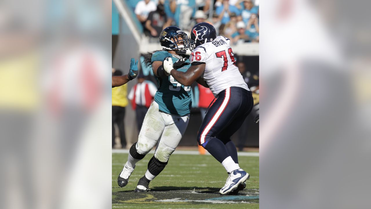 Seattle Seahawks offensive lineman Duane Brown (76) lines up for the snap  during an NFL football game against the Houston Texans, Sunday, Dec. 12,  2021, in Houston. (AP Photo/Matt Patterson Stock Photo - Alamy