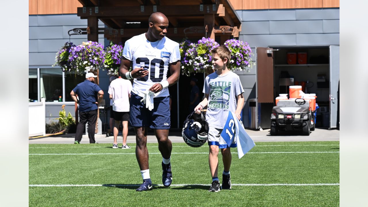 KIDS DAY Is Happening at Seattle Seahawks Training Camp! Fun!