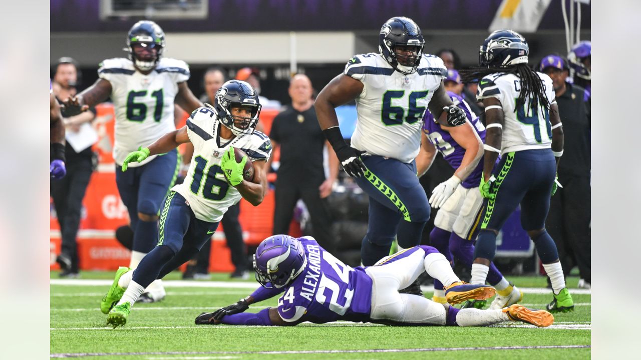 Seahawks surge into second half lead against Vikings - NBC Sports