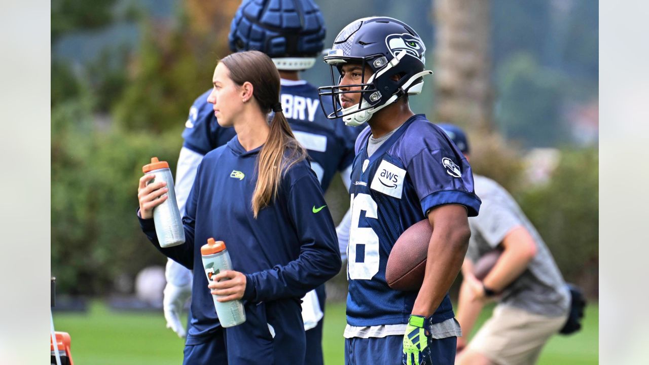 Seattle Seahawks' Jaxon Smith-Njigba 'Going To Be A Factor' vs. Detroit  Lions, Says Pete Carroll - Sports Illustrated Seattle Seahawks News,  Analysis and More