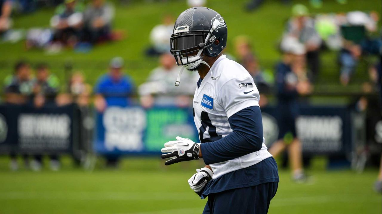 First-year Seahawk Ed Dickson ready for an expanded role in return to  Carolina