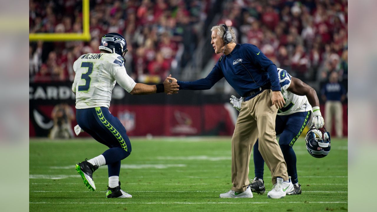 Seahawks head coach Pete Carroll vs. the NFL challenge flag, Part 1 - Field  Gulls