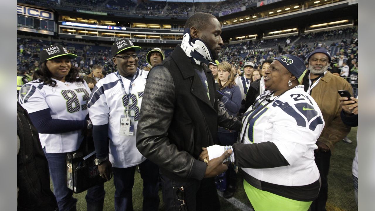 Injured Seattle Seahawks receiver Ricardo Lockette makes pregame