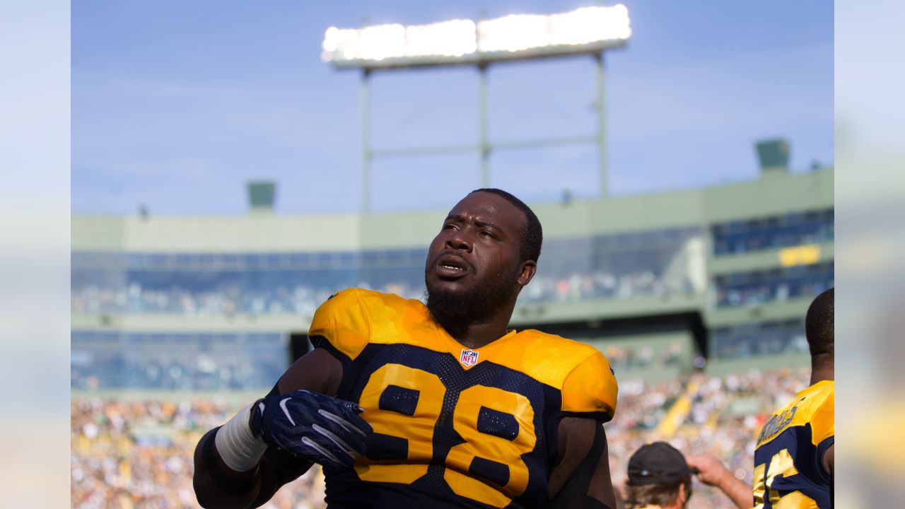 Mystique of Lambeau Field welcomes Raiders to Green Bay, NFL