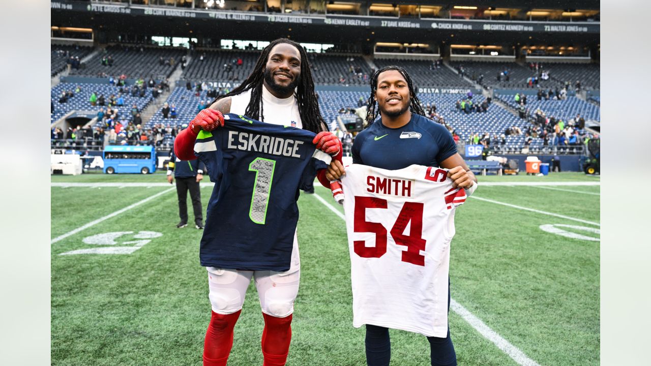 PHOTOS: Best Of Seahawks Postgame Celebration From Week 8 Win vs. Giants