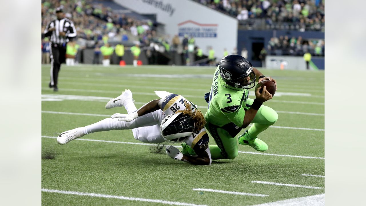 Seahawks Break Out Action Green Uniforms For Thursday Night Football