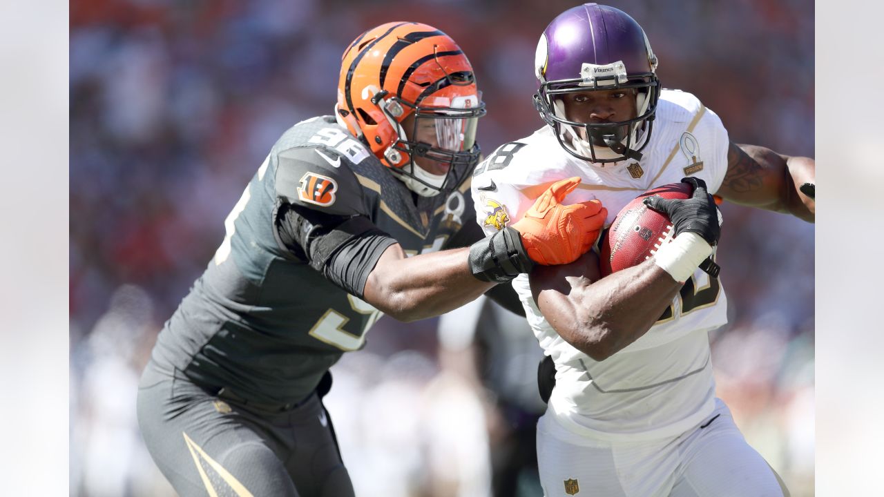 Florida football: Carlos Dunlap re-signs for 12th NFL season