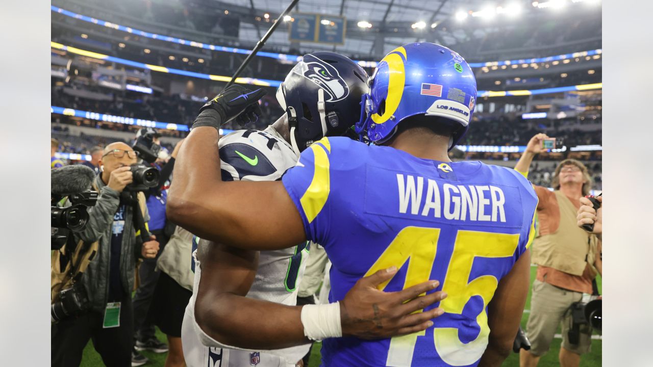 Monday Round-Up: Media Reactions To Seahawks' 27-23 Road Win Over the Los  Angeles Rams