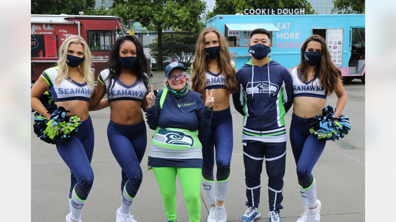 Seattle Seahawks on X: Hey @LumenField, let's get this party