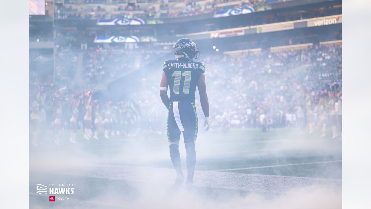 WATCH: Jaxon Smith-Njigba featured in Seahawks' '90s-era throwback uniform  reveal