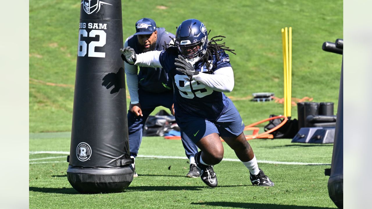 Bobby Wagner is back where he belongs. The Seahawks couldn't be happier  about it - The Athletic