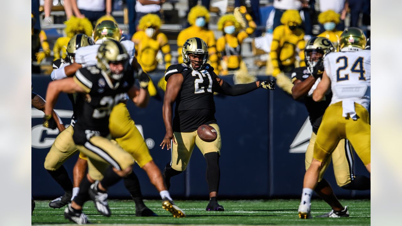 Steelers select Harvin in the seventh round