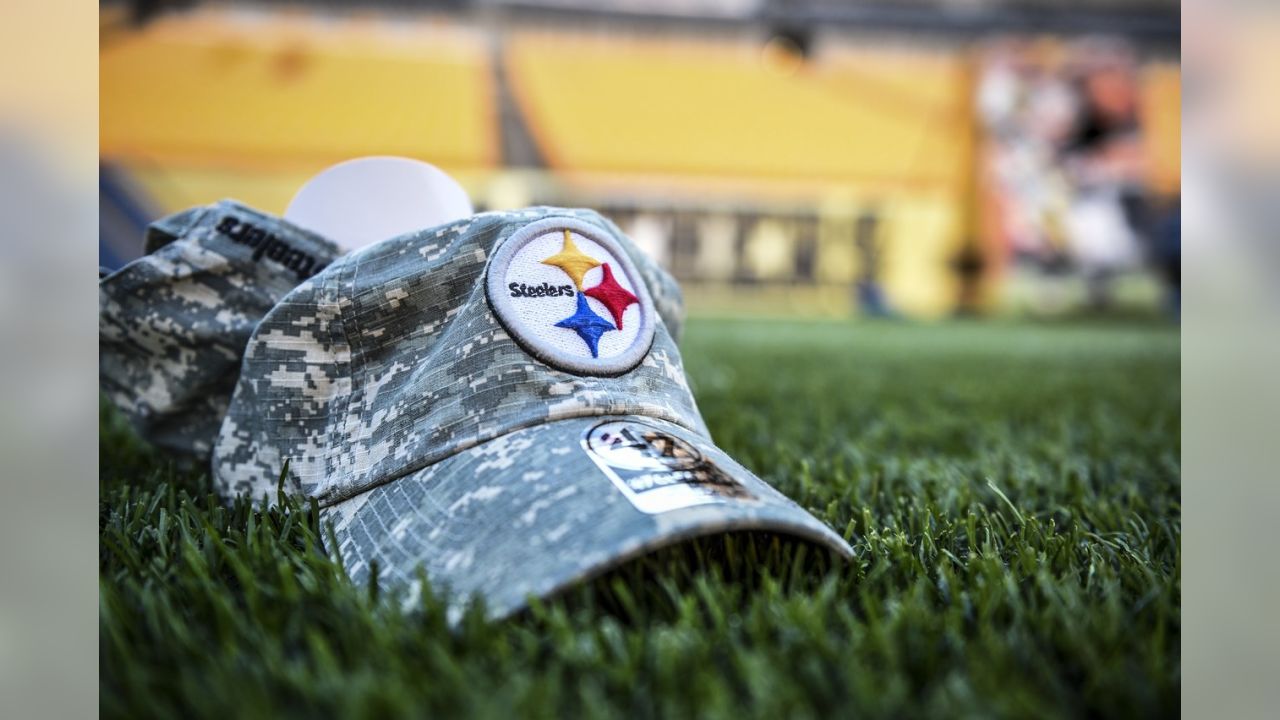 Pittsburgh Steelers honor local military members in Salute to Service event  > Pittsburgh Air Reserve Station > Article Display
