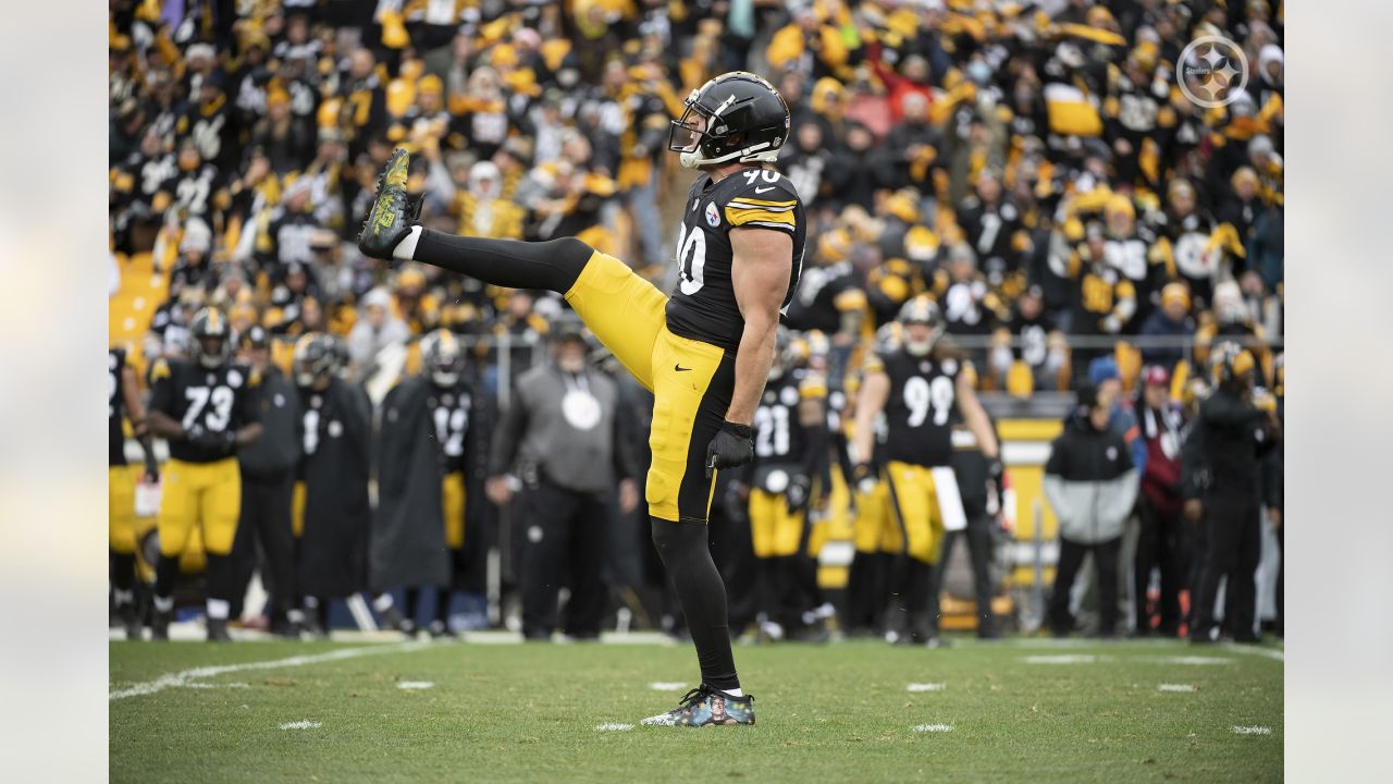 PWFA Defensive Player of the Year: Steelers' T.J. Watt gets the