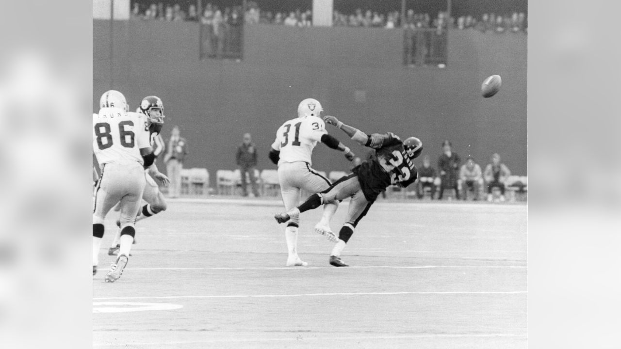 PITTSBURGH, PA - DECEMBER 24: Former Pittsburgh Steelers running back  Frenchy Fuqua waves a terrible towel during the national football league  game between the Las Vegas Raiders and the Pittsburgh Steelers on