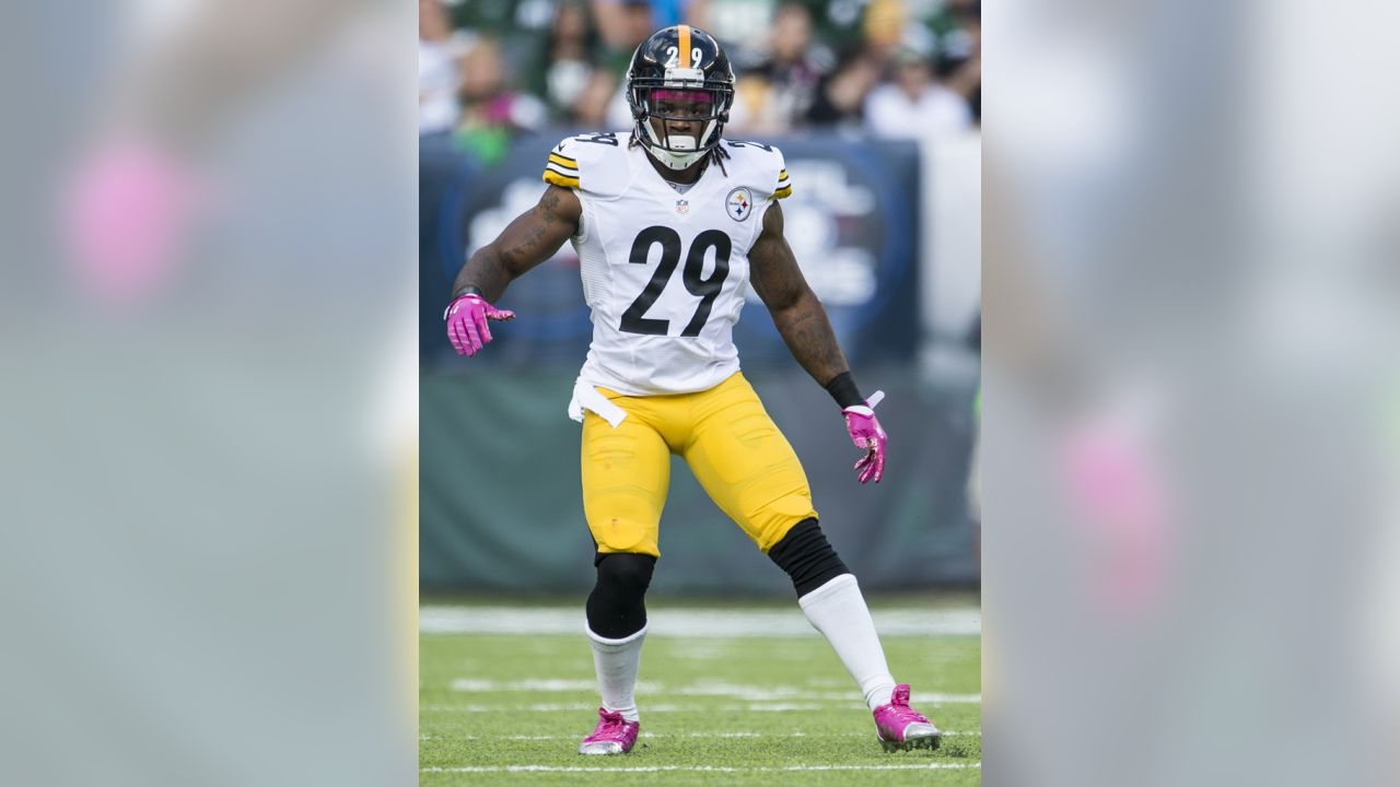 Steelers think pink for breast cancer awareness