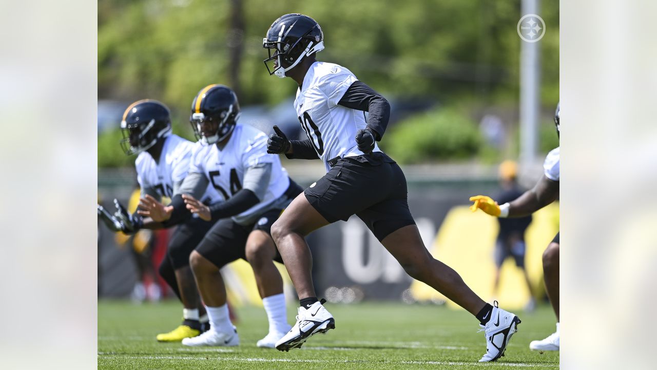 PHOTOS: Washington at rookie minicamp