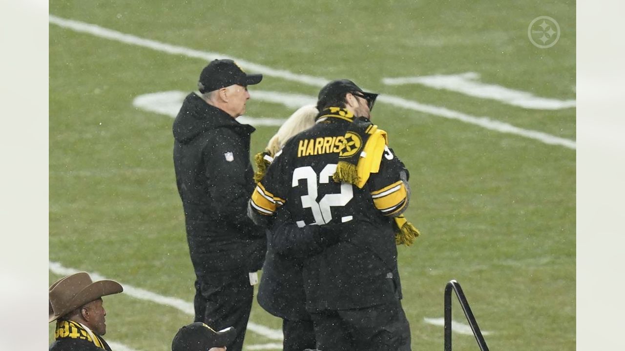 Steelers put Franco Harris retired No. 32 jersey on display at Acrisure  Stadium