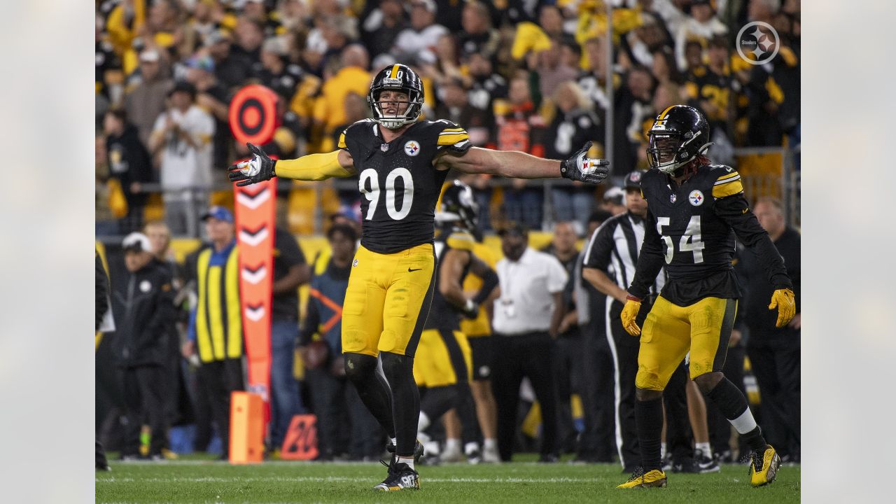 PHOTOS: Feature frames - Steelers vs. Browns