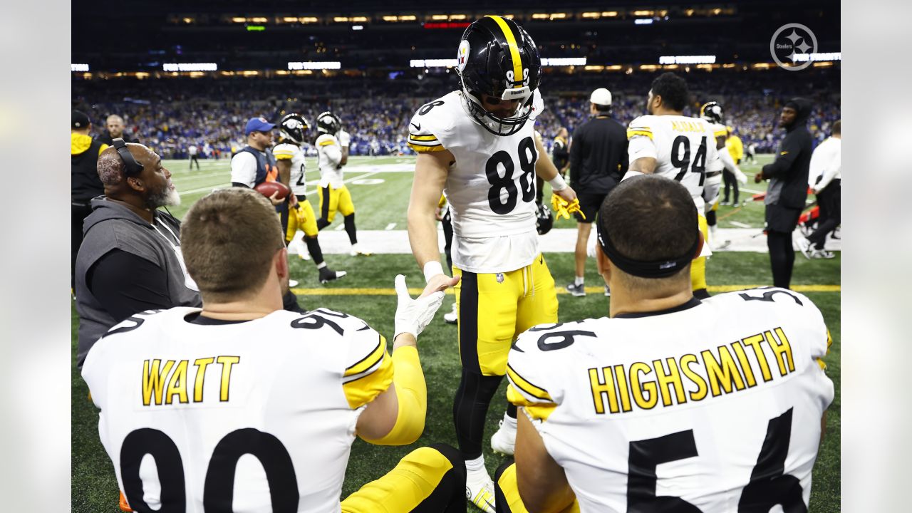 Steelers Take Win Over Colts, 24-17 - ESPN 98.1 FM - 850 AM WRUF