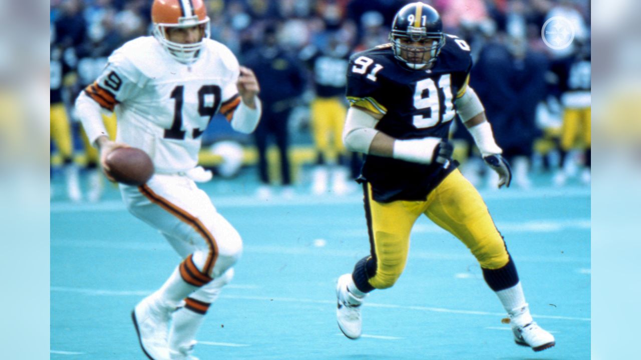 Who were the most notable Pittsburgh Steelers to wear No. 91