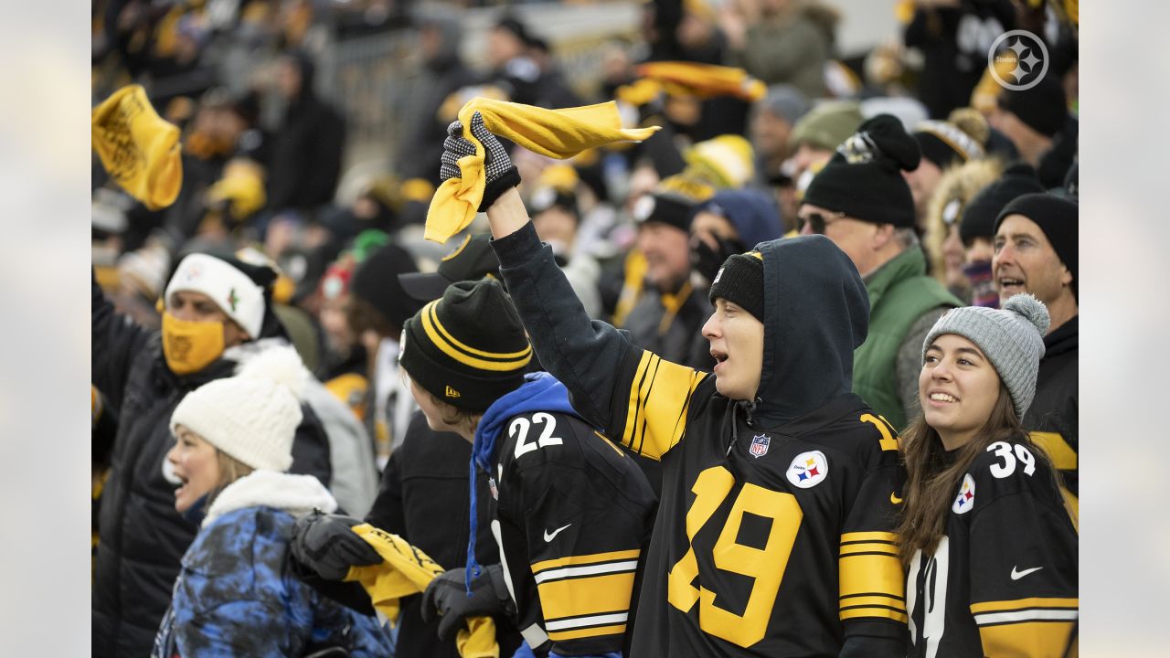 Tennessee Titans fans rejoice, fans allowed back vs Pittsburgh Steelers