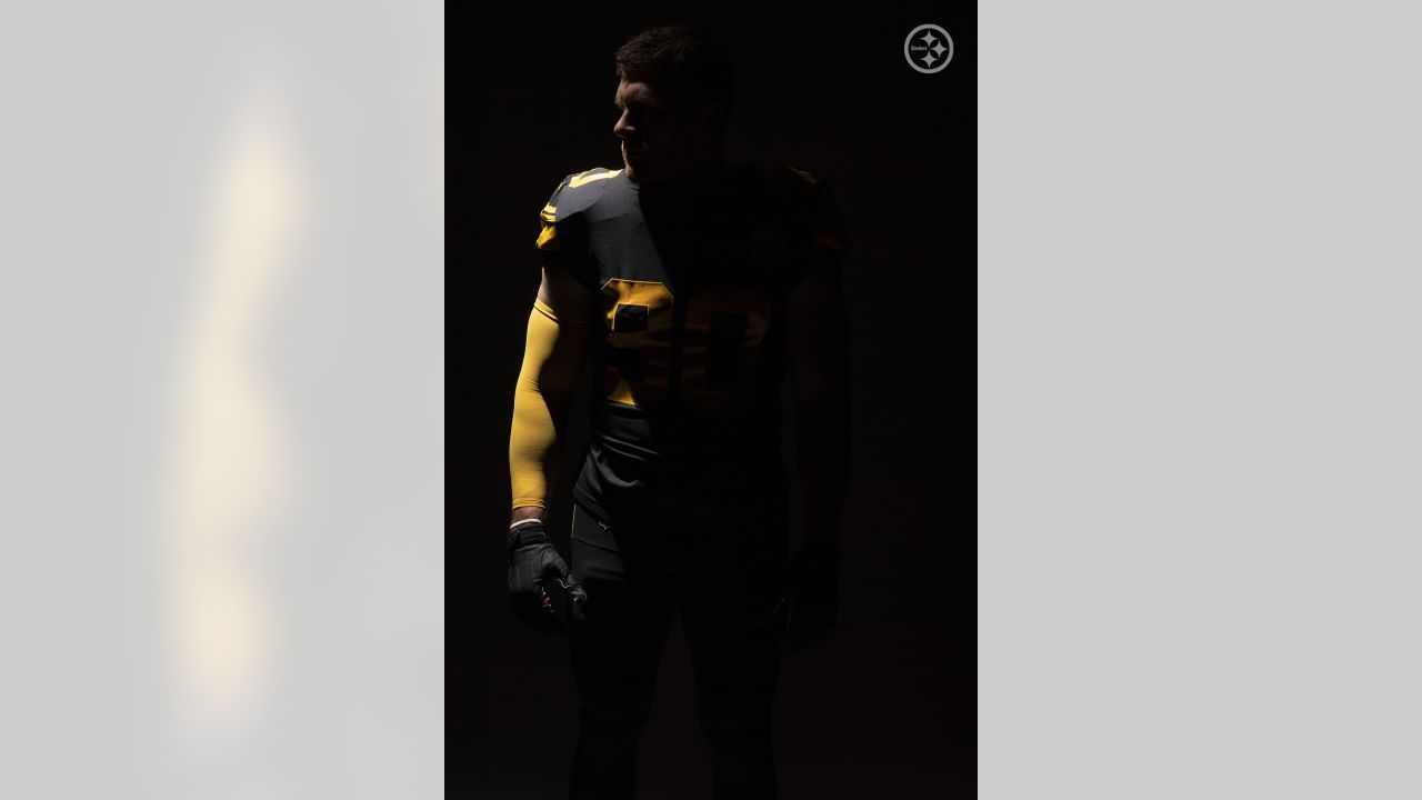 Steelers Color Rush Uniform — UNISWAG  Steelers, Pittsburgh steelers,  Pittsburgh steelers football