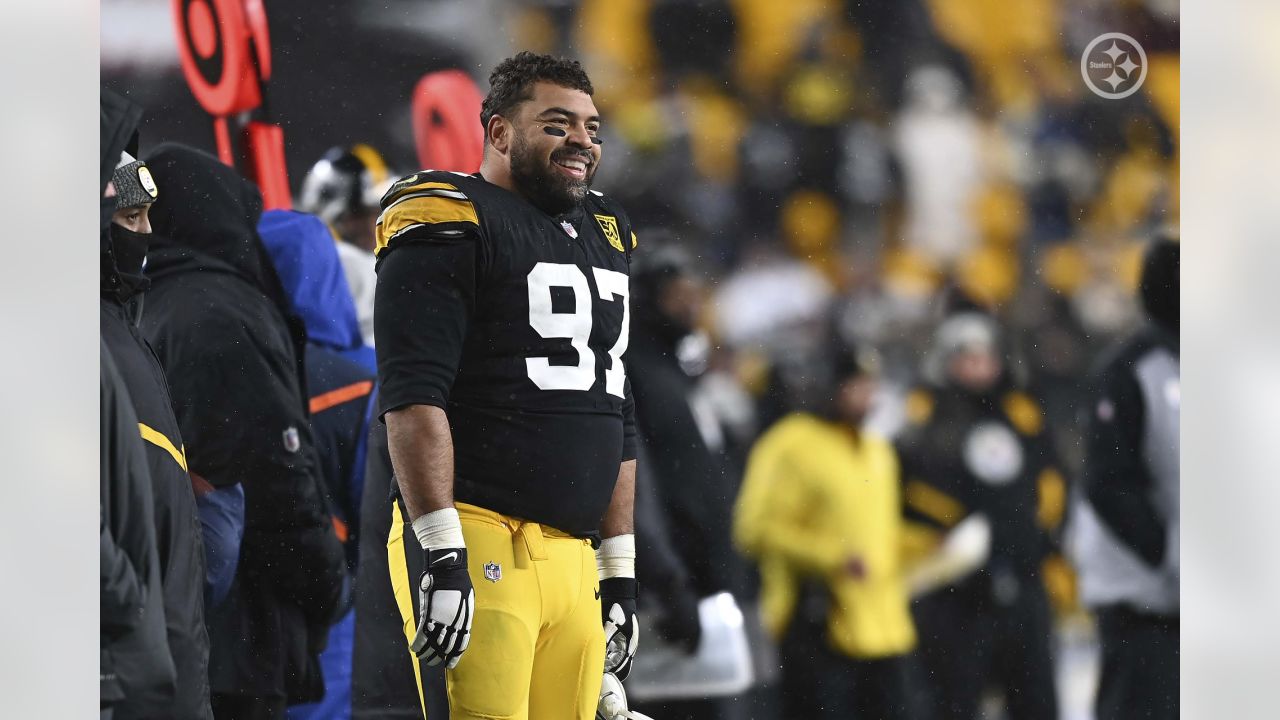 PFF PIT Steelers on X: Cameron Heyward in Week 16 vs the Raiders: ⚫️ 90.3  PFF grade 