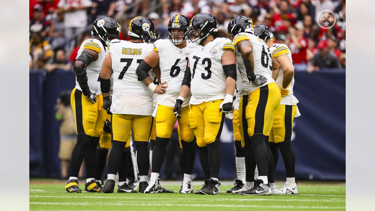 LOOK: Houston Texans Reveal Week 4 Uniforms For Pittsburgh Steelers - and  J.J. Watt - Sports Illustrated Houston Texans News, Analysis and More