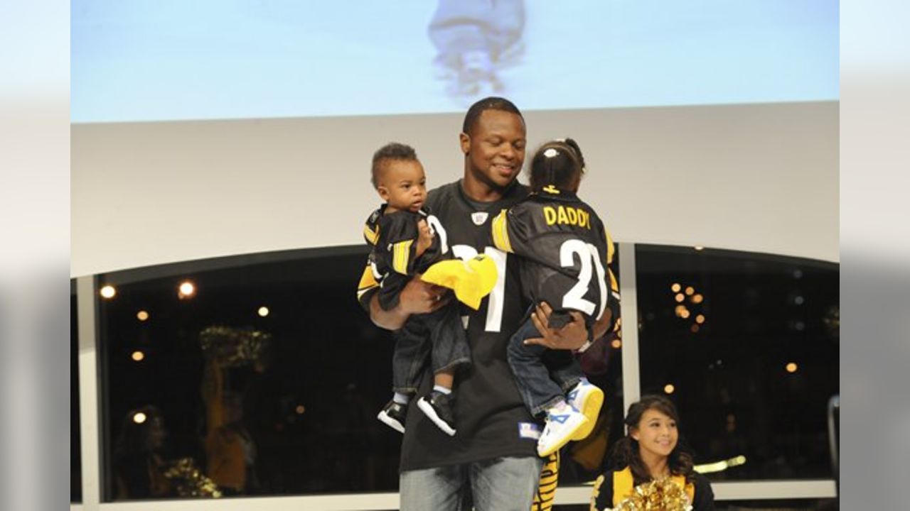 Thatxpression Fashion His & Hers Steelers Themed Home Team 