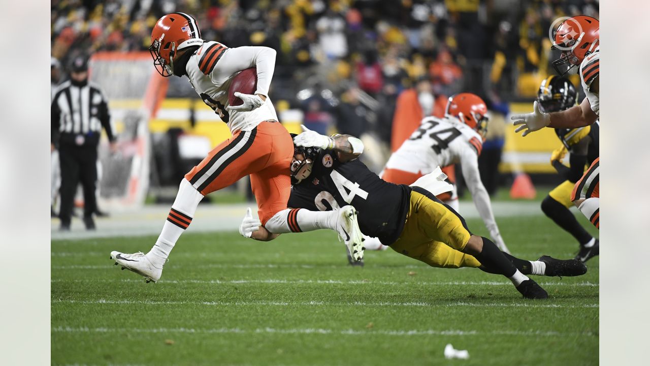 Pittsburgh Steelers running back Benny Snell Jr. (24) walks off of the  field after an NFL football game against the Cleveland Browns, Sunday, Oct.  31, 2021, in Cleveland. (AP Photo/Kirk Irwin Stock